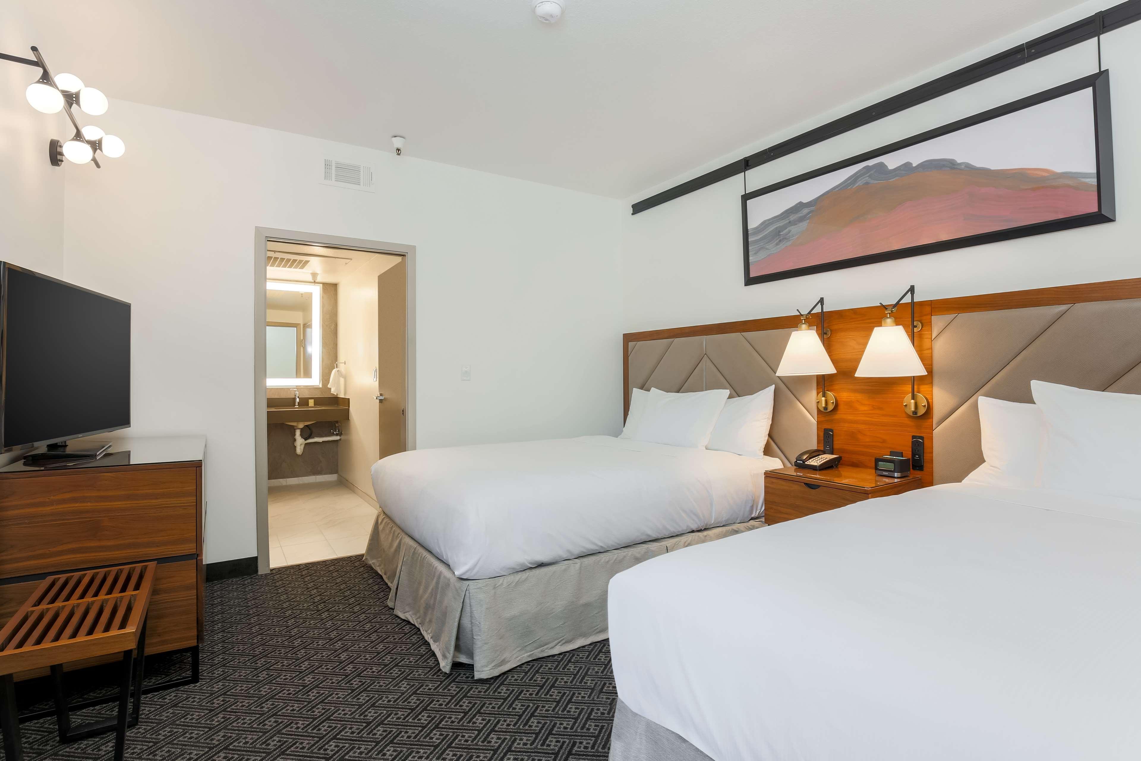 Doubletree Suites By Hilton Hotel Sacramento - Ранчо Кордова Экстерьер фото